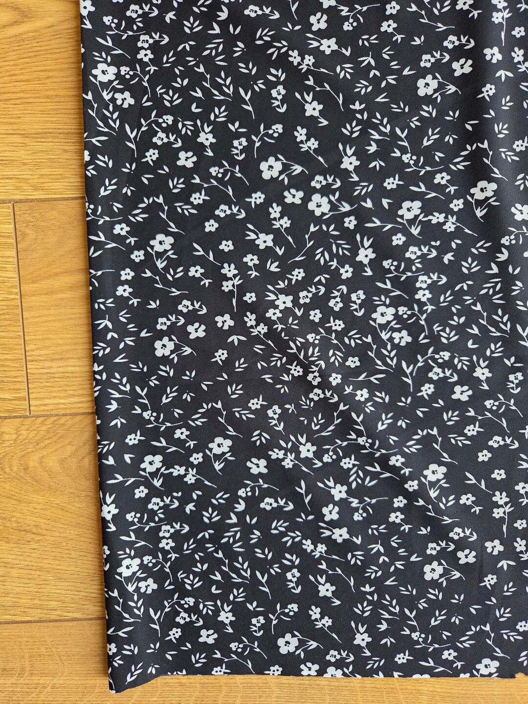 Crape Meaning Black Floral Crepe Fabric - Etsy