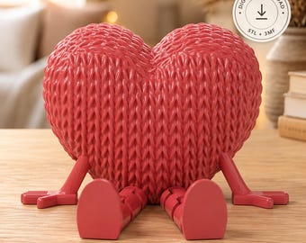 Articulated Heart Buddy STL & 3MF File – Poseable Sitting Heart, Valentine's Day and Mother's Day Gift