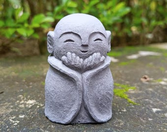 Estatua de Buda Jizō hecha a mano: decoración de jardín apacible / Figura zen japonesa / Regalo espiritual de protección y consuelo