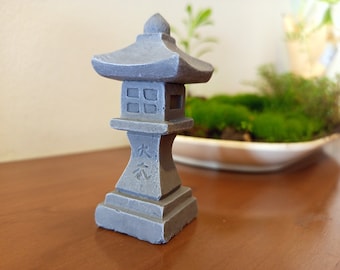 Miniature Oribe Stone Lantern: Handmade Zen Garden Ornament