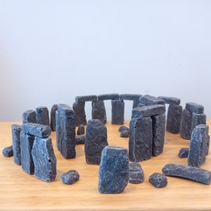 Miniature Stonehenge Full Circle - Concrete Stonehenge Statue - England Stonehenge Decoded - Replica - Models - Gifts For History Buffs