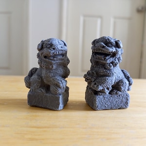 5cm Miniatur Beton Foo Hund Statue - Süßer Foo Hund Löwe - Orientalische Foo Hunde - Ein Paar chinesischer Wachhund Statuen - chinesischer Feng Shui Löwe
