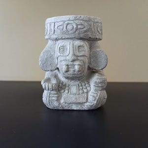 Huehueteotl Figurine – Aztec Fire God Statue – Mesoamerican Deity Replica – Pre-Columbian Inspired Home Decor