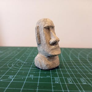 Concrete Miniature Moai Statue - Easter Island Decor