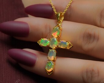 Collar con cruz de ópalo etíope, collar con cruz de plata, colgante de cruz de ópalo, colgante de cruz religiosa, collar con cruz