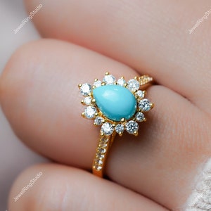 Arizona Sleeping Beauty Turquoise Women Ring, Pear Gold Ring, December Birthstone Ring, Blue Turquoise Gemstone Ring, Anniversary Ring