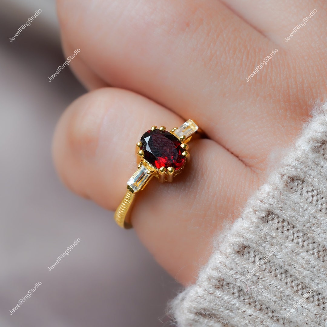 Uloveido Damen Ring Mit Rotem Herz - Schwarz Vergoldet Mit Zirkonia Versprechen Ring