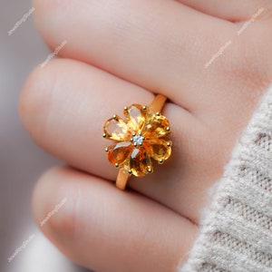 Citrine Ring, Citrine gold Ring, Citrine Floral Ring, Citrine Gemstone Ring, Citrine Jewelry, Citrine Cluster Ring, Citrine