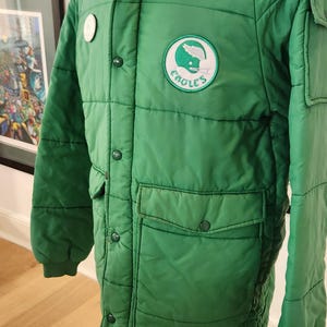 Vintage grüne Zwischenjacke von Kelly Green in Grösse small, medium und extra erhältlich 1980s Throwback