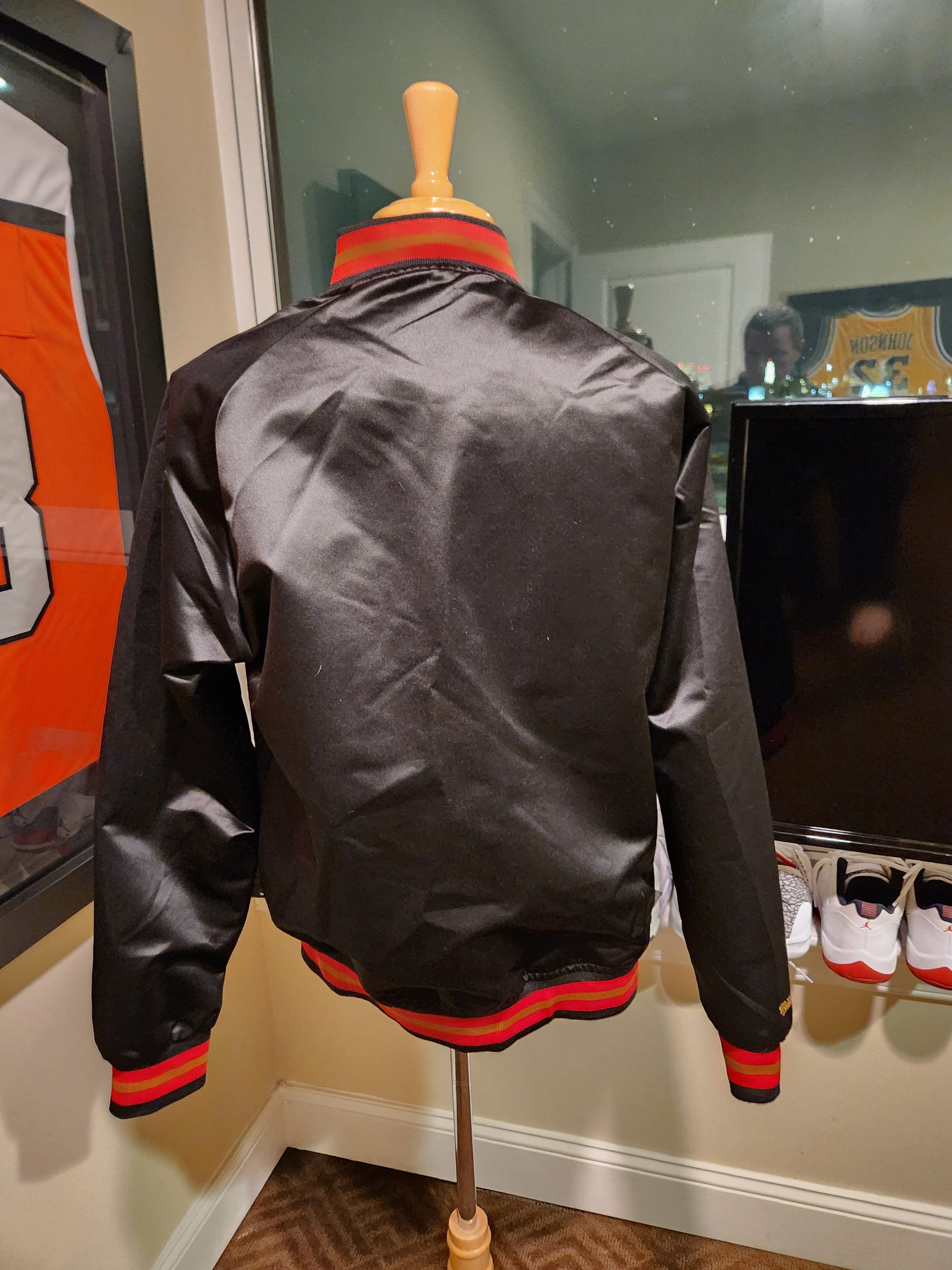 Mitchell and ness sixers jacket clearance