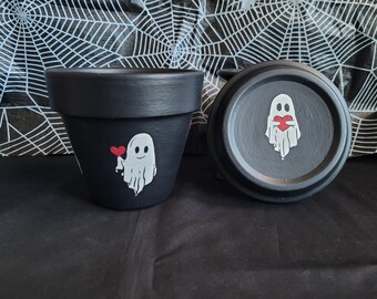 Ghost Planter – Hand-Painted Gothic Decorative Vessel | 4in Plant Planter | Spooky Home Decor