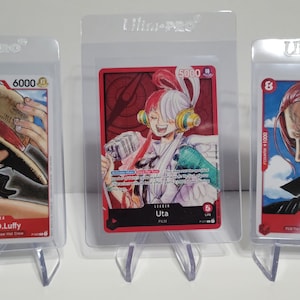 Authentique film pour jeu de cartes One Piece, rouge promo, anglais lot de 3 cartes Shanks, Luffy et Uta ! Toutes les cartes en Near Mint / Mint