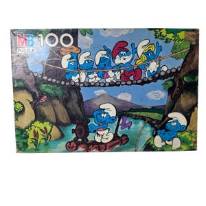 Vintage 1980s smurf 100 piece jigsaw puzzle