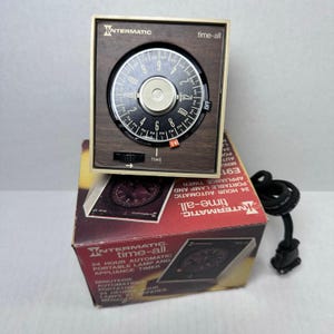 Vintage Intermatic Zeit-Alles-Programmieruhr Modell E911-16 15 Ampere 24 Stunden Zyklus