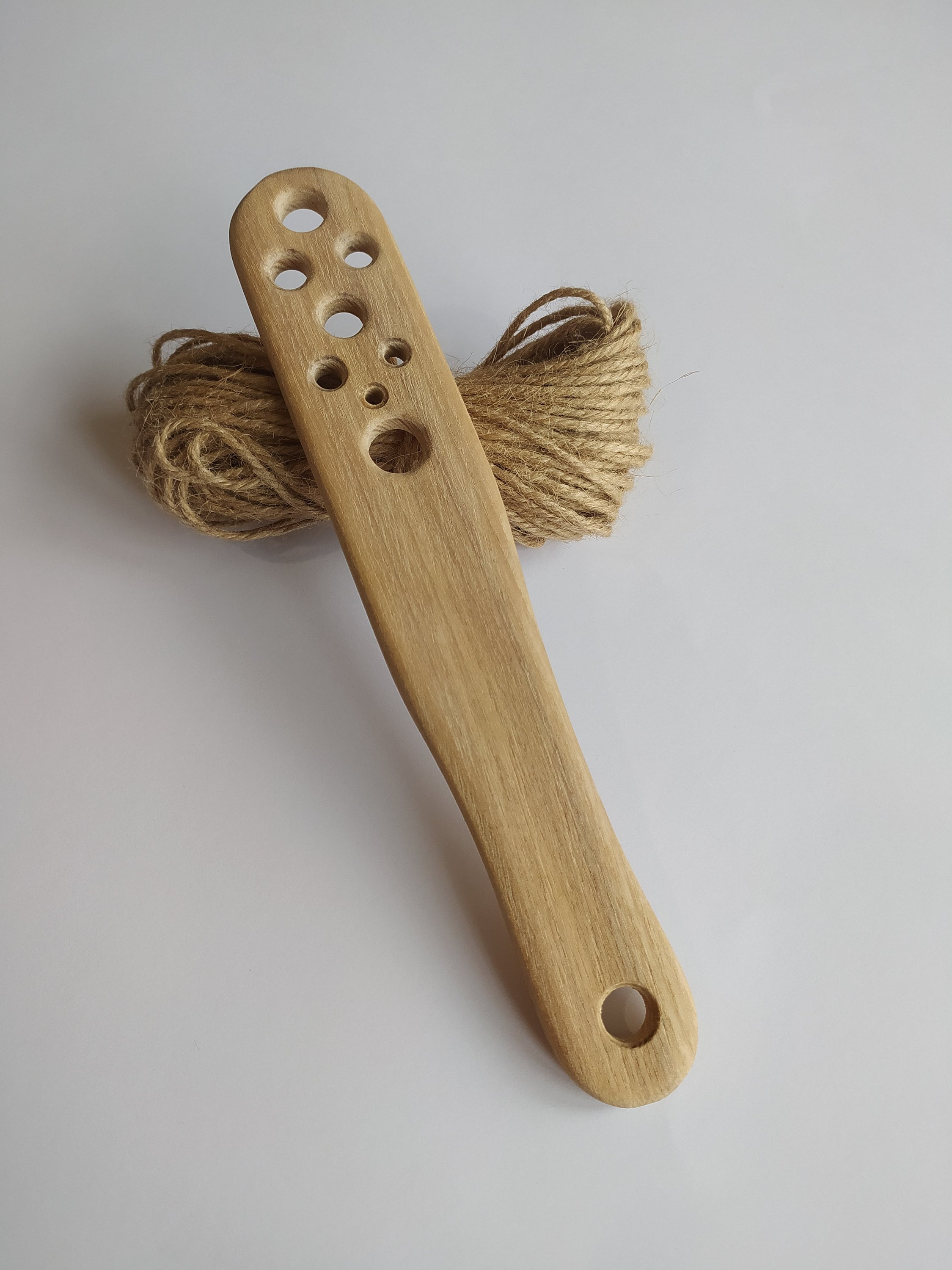 Spinning Diz With 8 Holes for Wool Roving. Spinning Yarn. Carding. Diz to Make Roving. Wool Diz