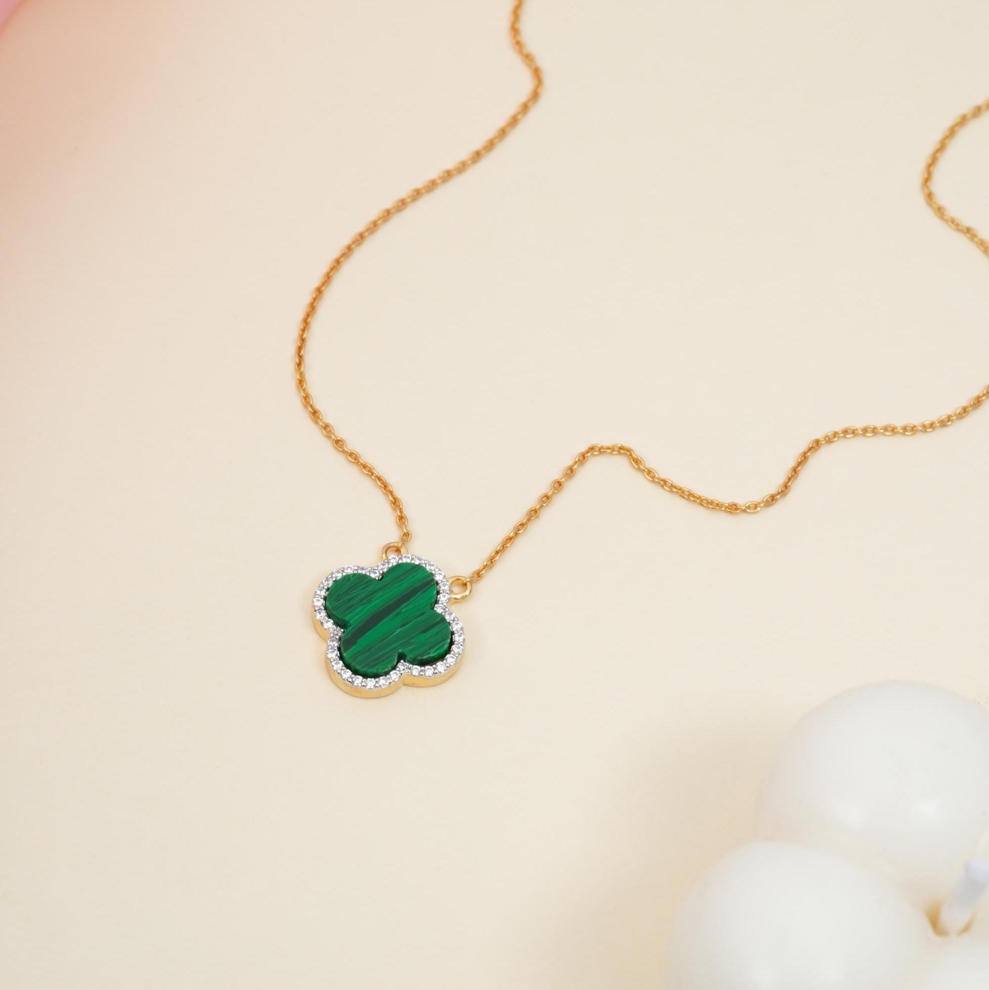 Van cleef alhambra black necklace - Etsy 日本