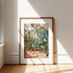 Puede incluir: Pintura a la acuarela de un interior de invernadero soleado, lleno de varias plantas en macetas. La obra de arte est&aacute; enmarcada en un marco de madera marr&oacute;n claro, con la luz del sol que entra por las ventanas de vidrio, creando sombras en el suelo embaldosado.