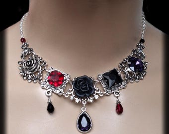 Collar victoriano Collier Elbendesign99 con diamantes de imitación rojo oscuro y rosa negra, gargantilla gótica steampunk morada.