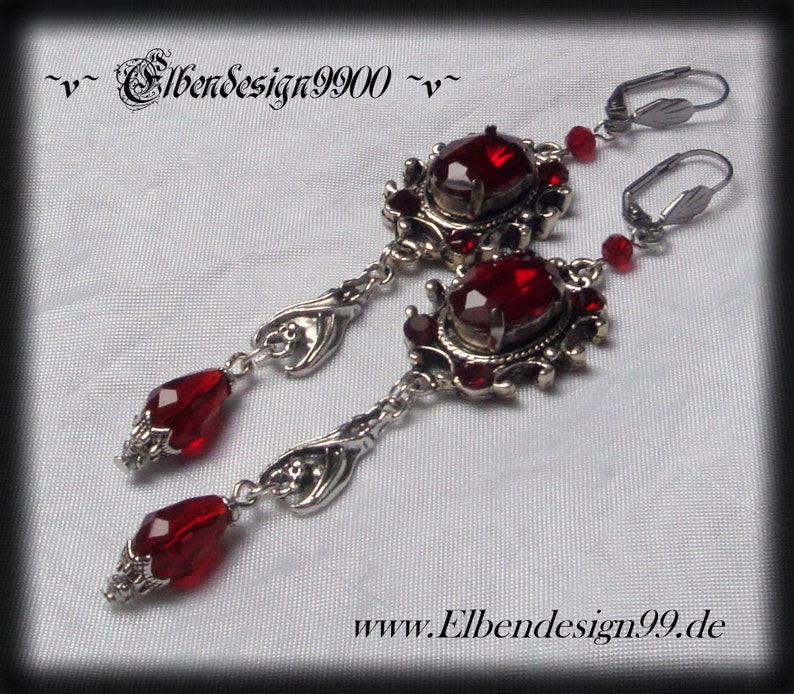 Halloween Ohrschmuck Elbendesign99 Ohrringe mit dunkelroten Strasssteinen viktorianische Ohrhänger Steampunk Gothic Fledermäuse Bild 1