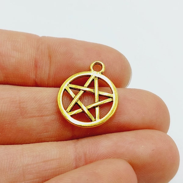 Pentagram Charms in Antique gold tone - 5 or 10 pieces (Pentacle witch 5 elements symbol sign witchcraft gothic) - B15A