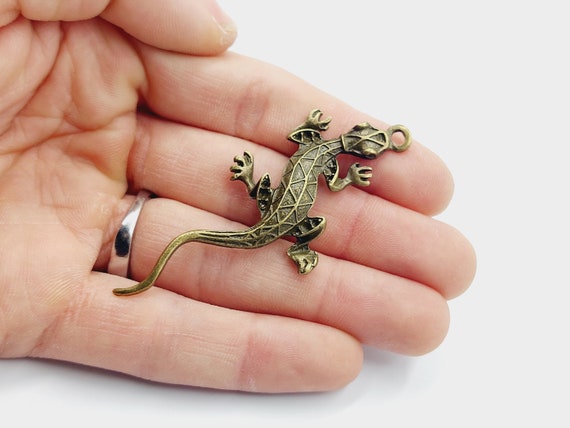 Lizard charm clearance