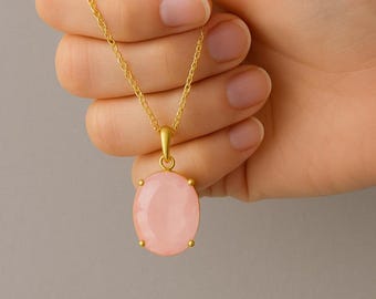 Rose Quartz Pendant Necklace – Love & Healing Crystal Jewelry, Self-Love Gift, Heart Chakra Necklace