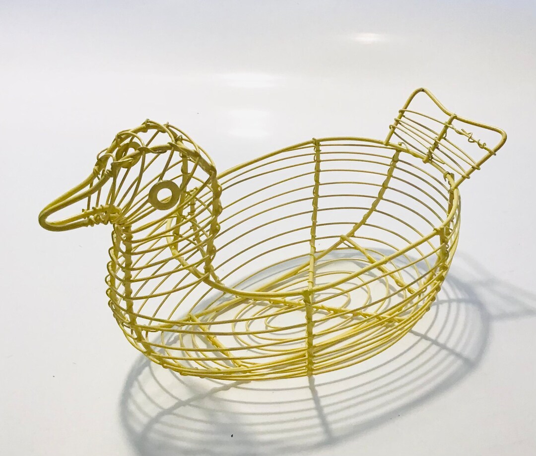 Vintage Chicken Yellow Colour Small Wire Egg Basket Chicken Shaped Egg
