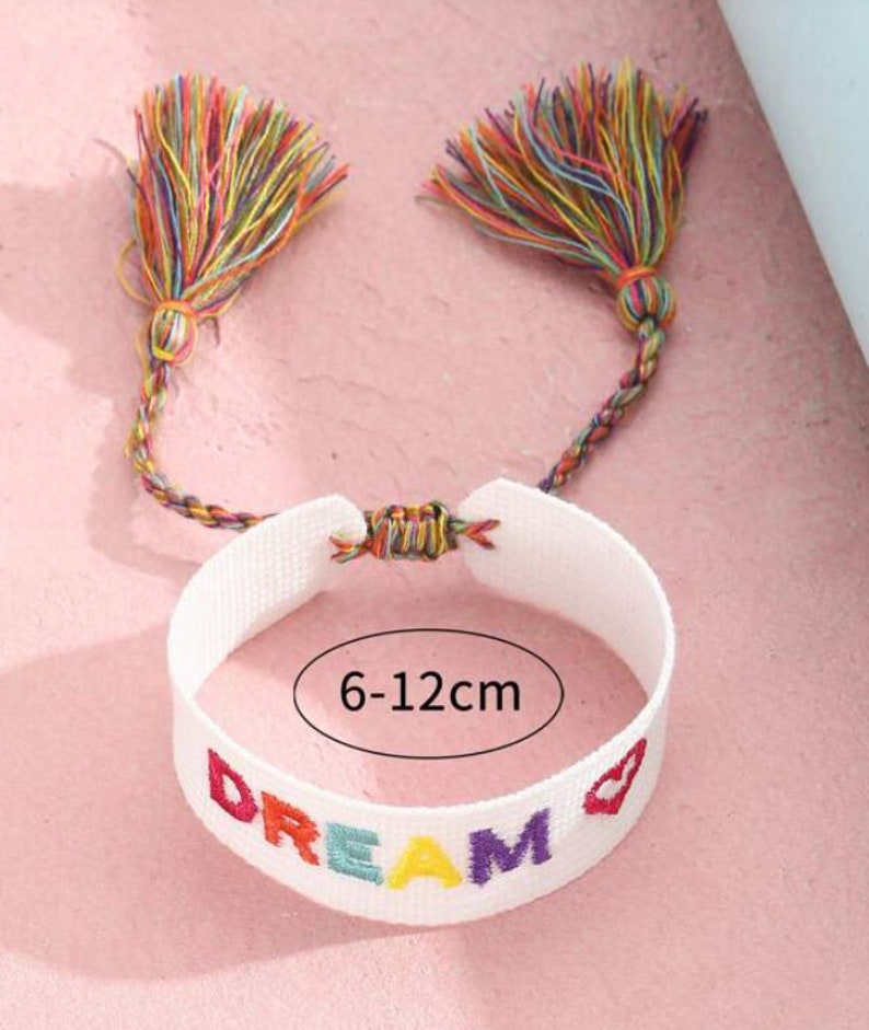 BE KIND, BESTIES, Dream, Lucky Gesticktes Quastenarmband, Mädchenzubehör, Armband, Freundschaftsarmband, Geschenk Bild 7