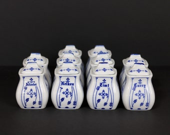 old spice jars porcelain straw flower pattern