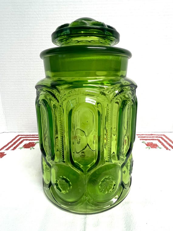 Vintage L.E. Smith Glass green Moon and Stars large canister with matching lid