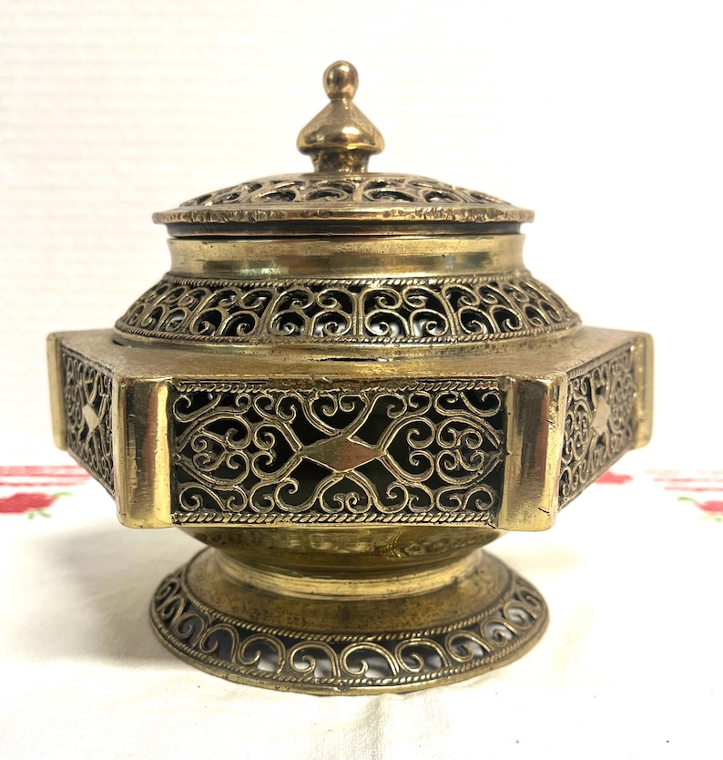 Buddhism Ornate Brass Filigree Lidded Incense Burner Holder Openwork Design, vintage trinket box