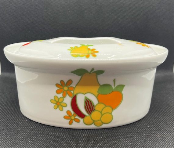 BIA Cordon Bleu Orchard pattern round covered casserole dish vibrant fruit and floral
