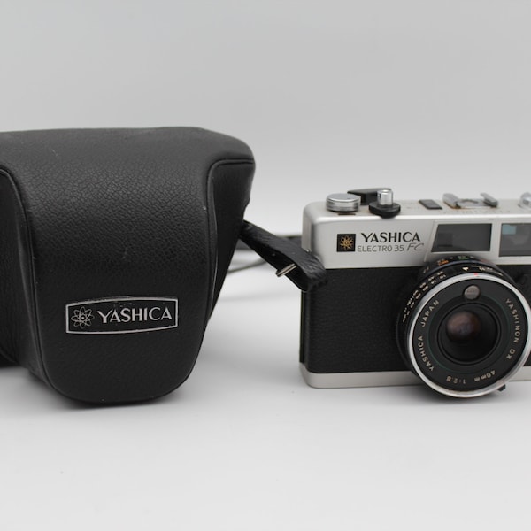 YASHICA Electro 35 FC