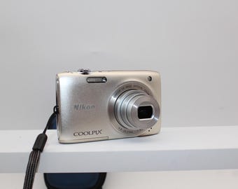 Nikon Coolpix S3100 Pink Digital Camera Vintage Digital Retro 