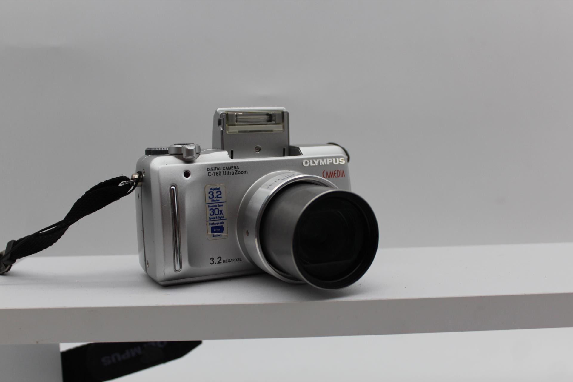 Olympus CAMEDIA C-760 Ultra Zoom. Tested and Working, Incl 