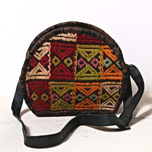 HANDMADE TRADITIONAL Anatolian Kilim Bag, Rug Shoulder Bag, Bohemian Bag, Turkish Handwoven Bag, Ethnic Bag, Messenger Bag, Carpet Purse
