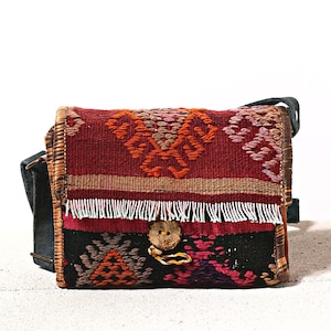 HANDMADE TRADITIONAL RAMSHORN Motif Kilim Bag, Rug Shoulder Purse, Boho Bag, Turkish Bag, Handwoven Bag, Handmade Gift Bag, Ethnic Tote Bag