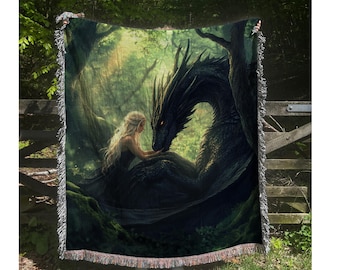 Throne of Glass Woven Blanket: Manon and Abraxos, Fantasy Book Lover Gift