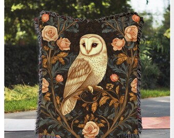 Owl Woven Blanket: Cottagecore Nature-Inspired Cotton Throw