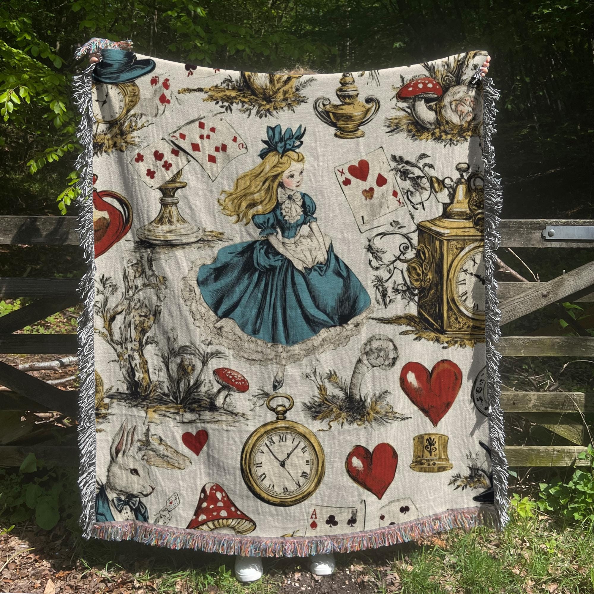 Alice in Wonderland Woven Blanket: Cotton Jacquard Throw