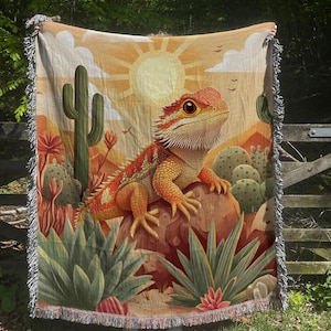 Bearded Dragon Woven Blanket: Cotton Reptile Lizard Throw