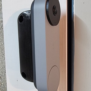 Montaje con cable de Google Doorbell Gen 2. 45 grados para una puntería perfecta. Nuestro Google Doorbell Gen 2 Mount 45 grados apunta su timbre perfectamente
