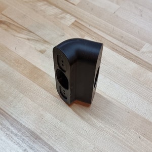 Soporte con cable Nest Hello. 60 grados para obtener el ángulo de visión perfecto. Nuestro Nest Hello Mount 60 grados apunta tu timbre perfectamente