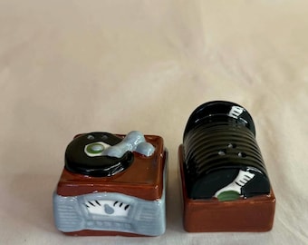Ceramic Vintage Looking Record Player and Records Salt and Pepper Shakers Pair