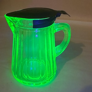 Anchor Hocking Green Depression Uranium Glass Syrup