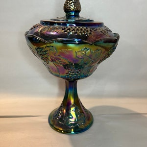 Vintage 1940s Purple / blue Iridescent Carnival Glass Compote Pedestal Bowl with Lid