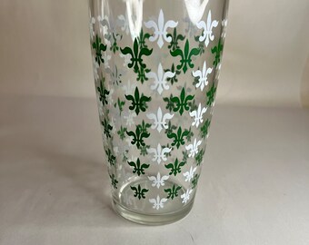 ingraved wine glasses FOX News Engraved Wine Glass