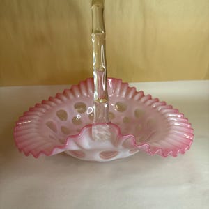 フェントン ピンク オパールセント 虹彩ホブネイルガラス バスケット