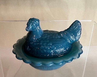 Mini Georgia Blue  Hen On Nest Salt
