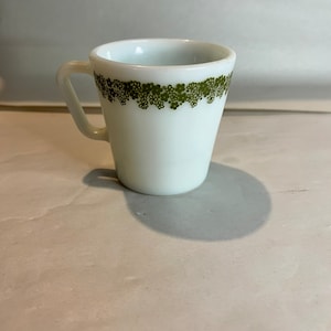 Pyrex Spring Blossom Crazy Daisy Milk Glass Coffee Mug Cup D-Handle
